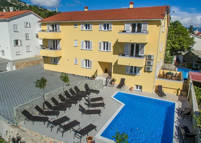 In Mit Gemeinsamem Pool Und Grill By Interhome Апартаменты
